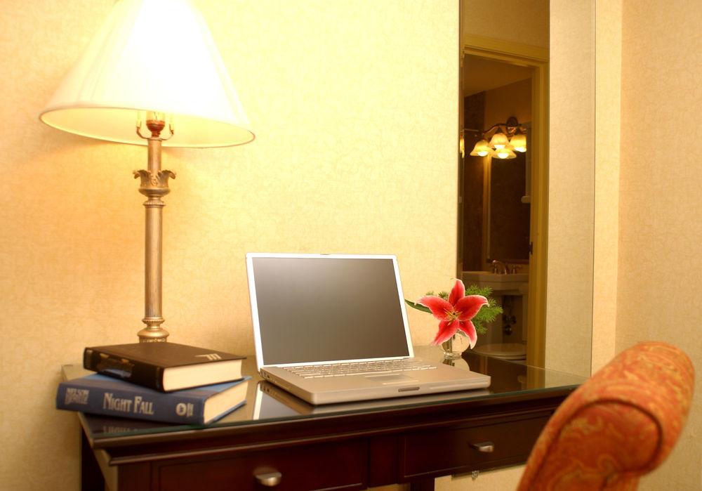 Hotel Collegian & Suites, Trademark Collection By Wyndham 4*