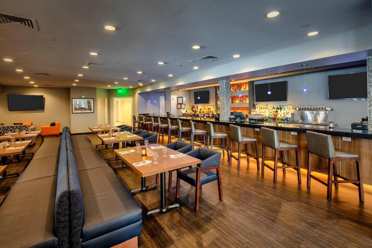 Hotel Collegian & Suites, Trademark Collection By Wyndham